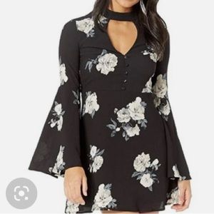 Socialite shift dress